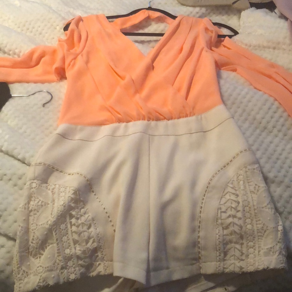 Shorts jumper orange and tanned